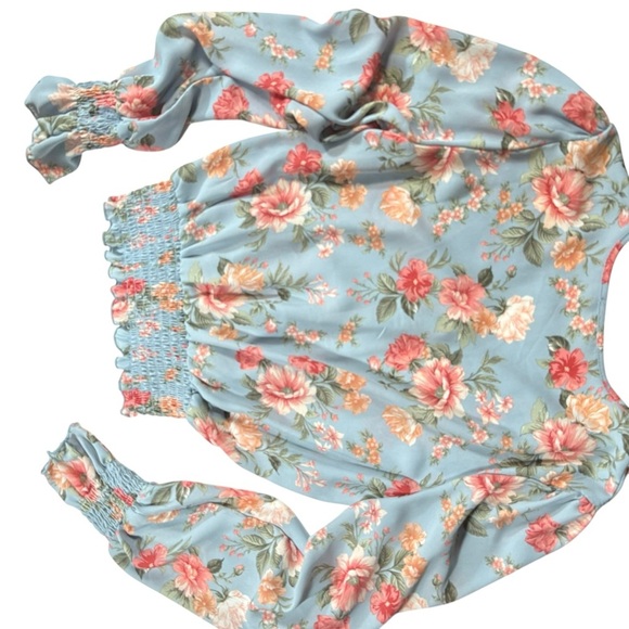 Ultra Flirt Floral Wrap Blouse in Blue and Pink - Picture 7 of 12